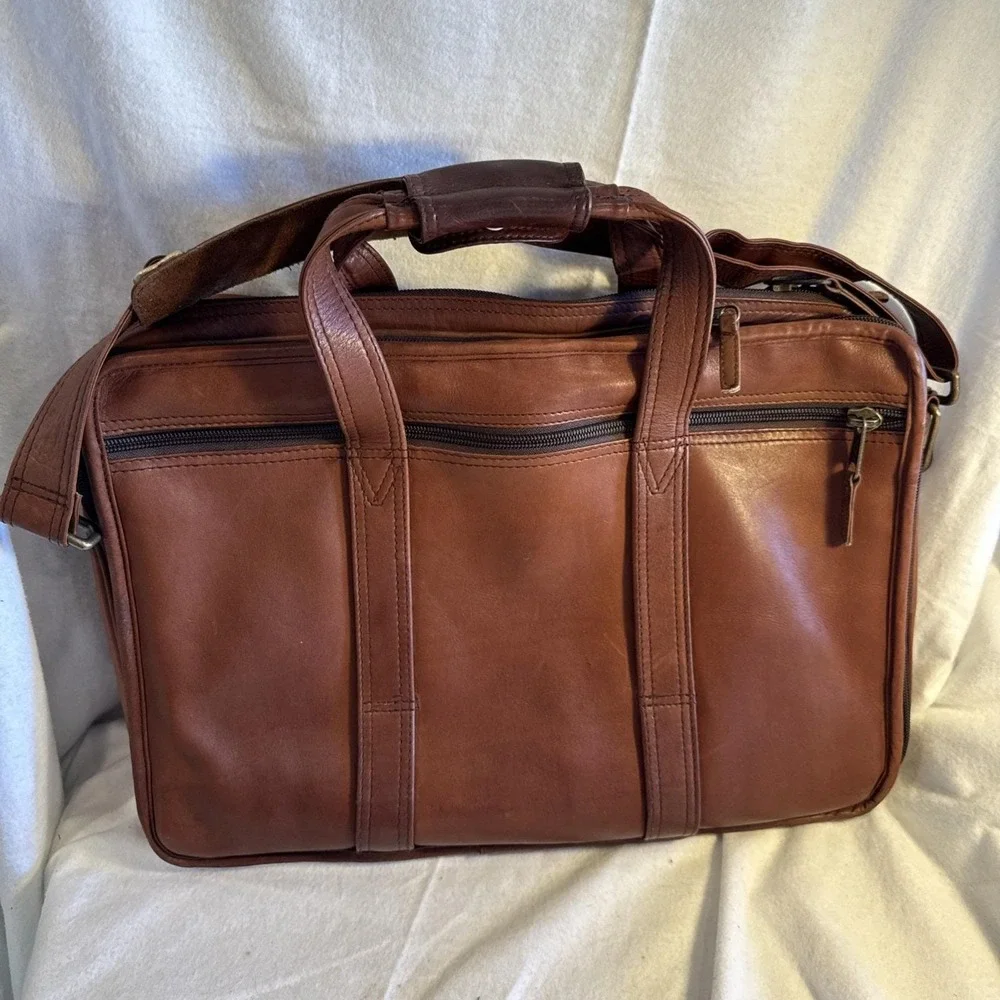 Vintage TUMI Brown Leather 17